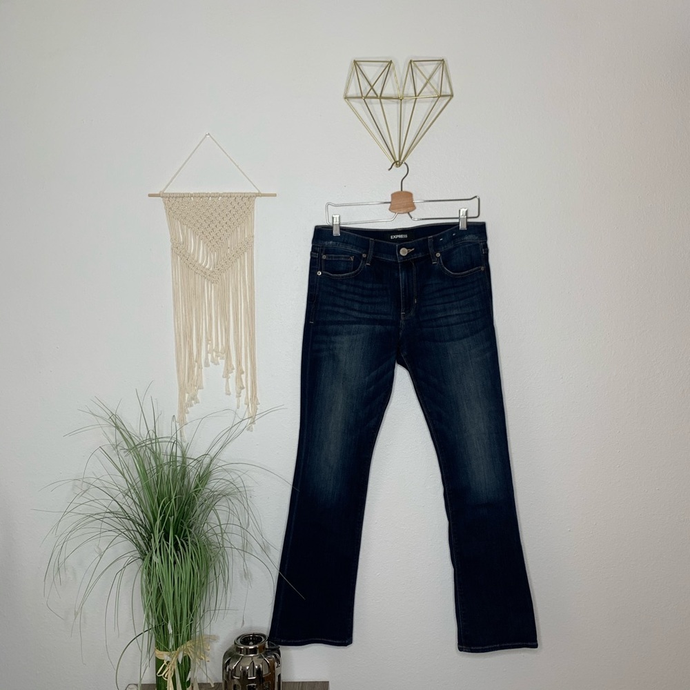 Express Barely Boot Midrise Jeans